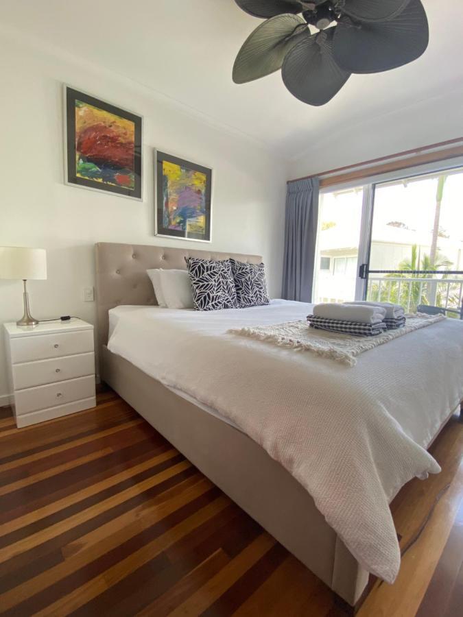 Luxury Top Floor Sunset Villa Noosaville Buitenkant foto